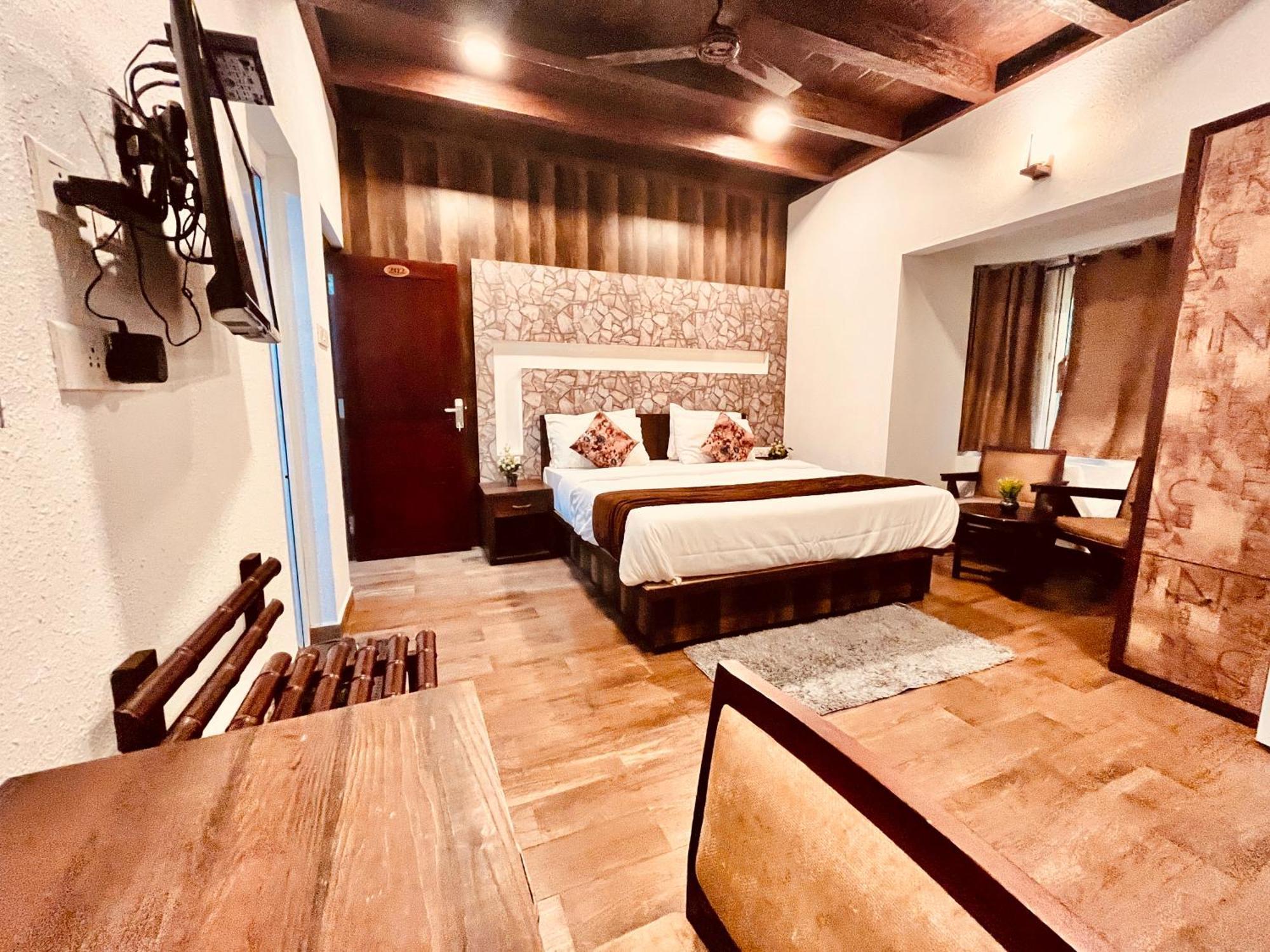 Munnar Tea Estate Cottage And Resort - Away From City Hustle Екстериор снимка