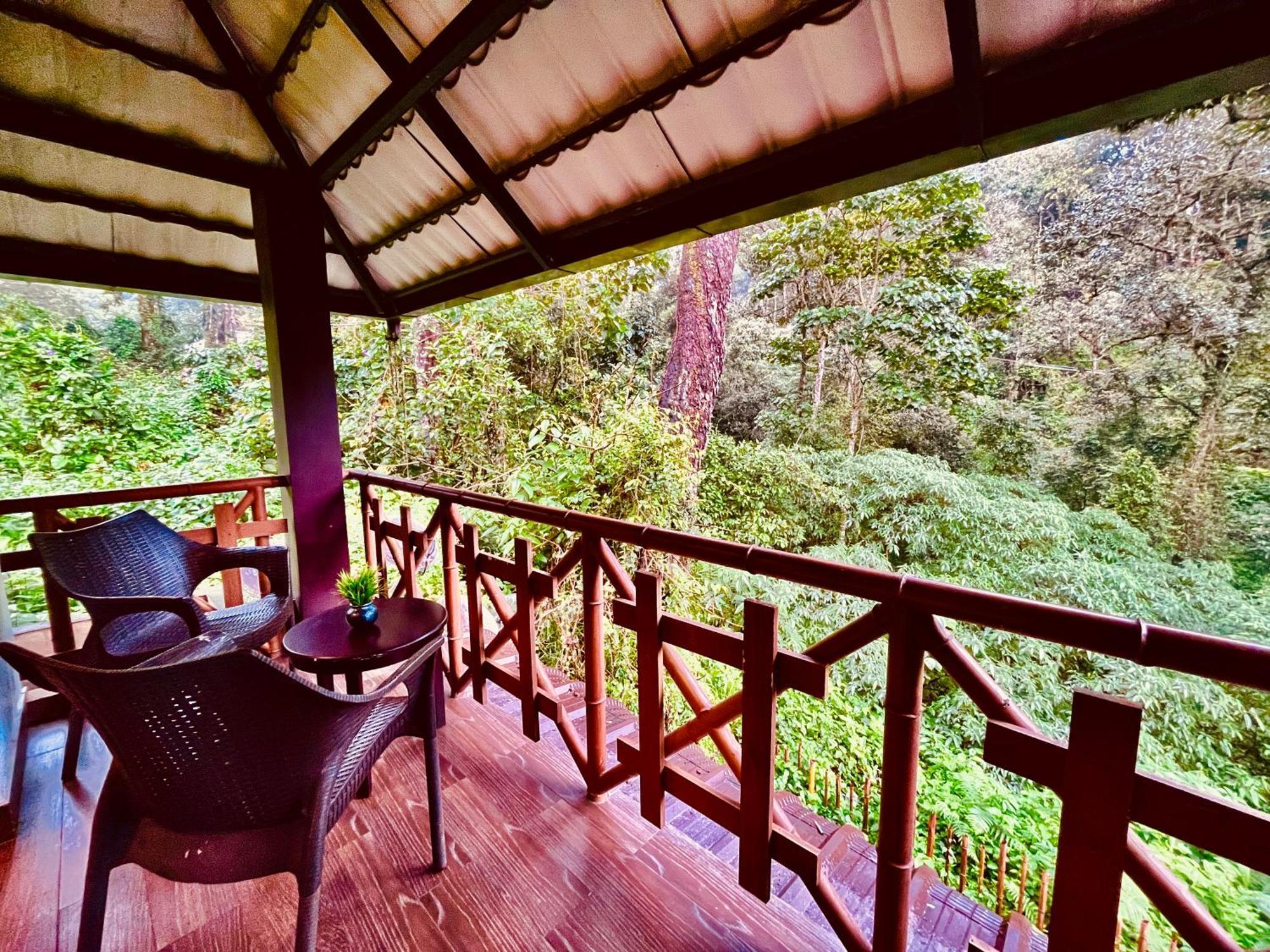 Munnar Tea Estate Cottage And Resort - Away From City Hustle Екстериор снимка