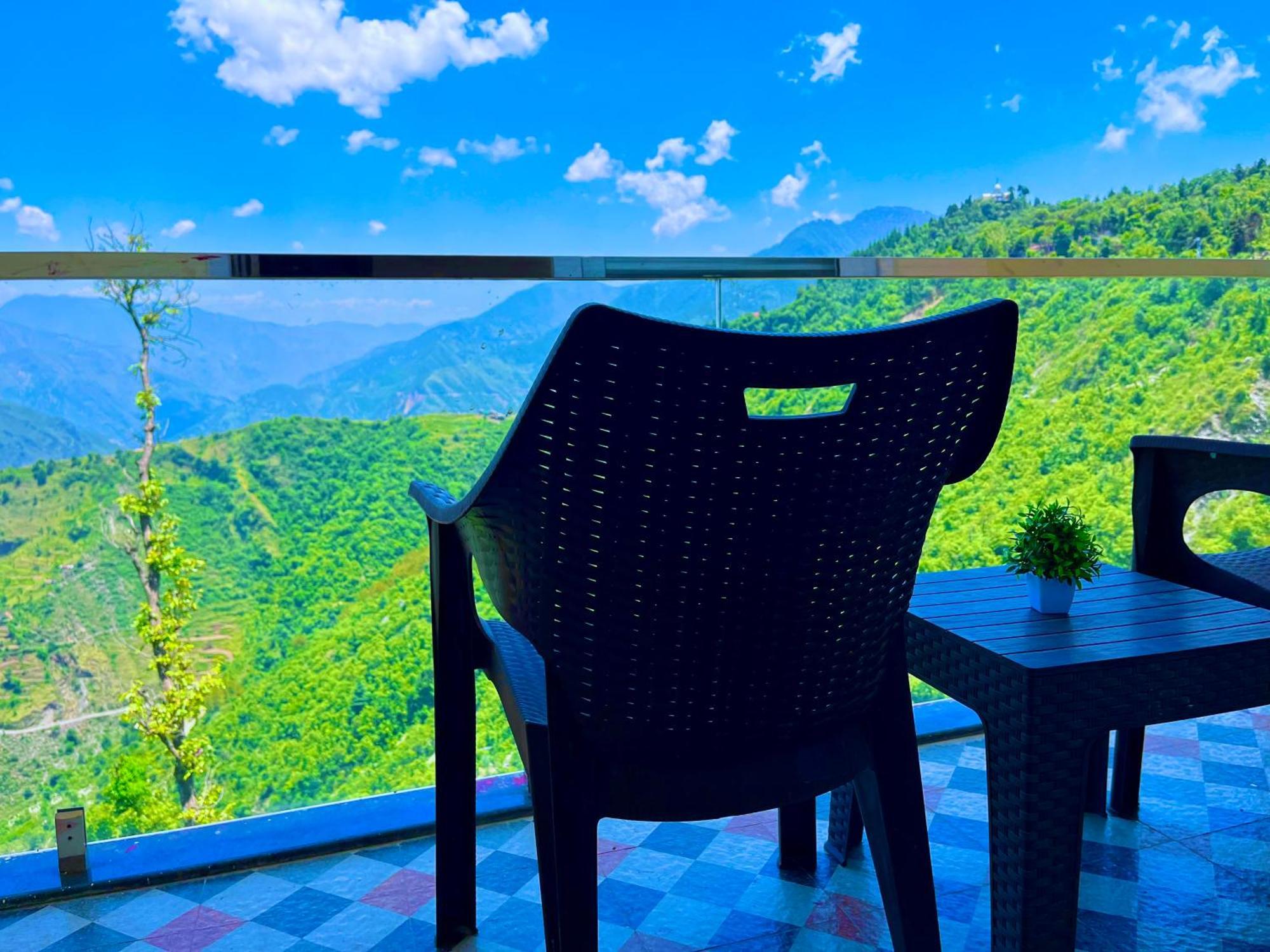 Munnar Tea Estate Cottage And Resort - Away From City Hustle Екстериор снимка
