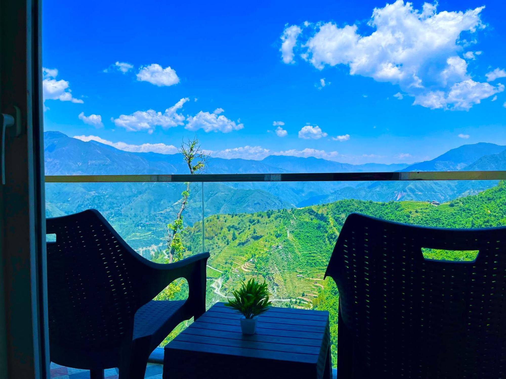 Munnar Tea Estate Cottage And Resort - Away From City Hustle Екстериор снимка