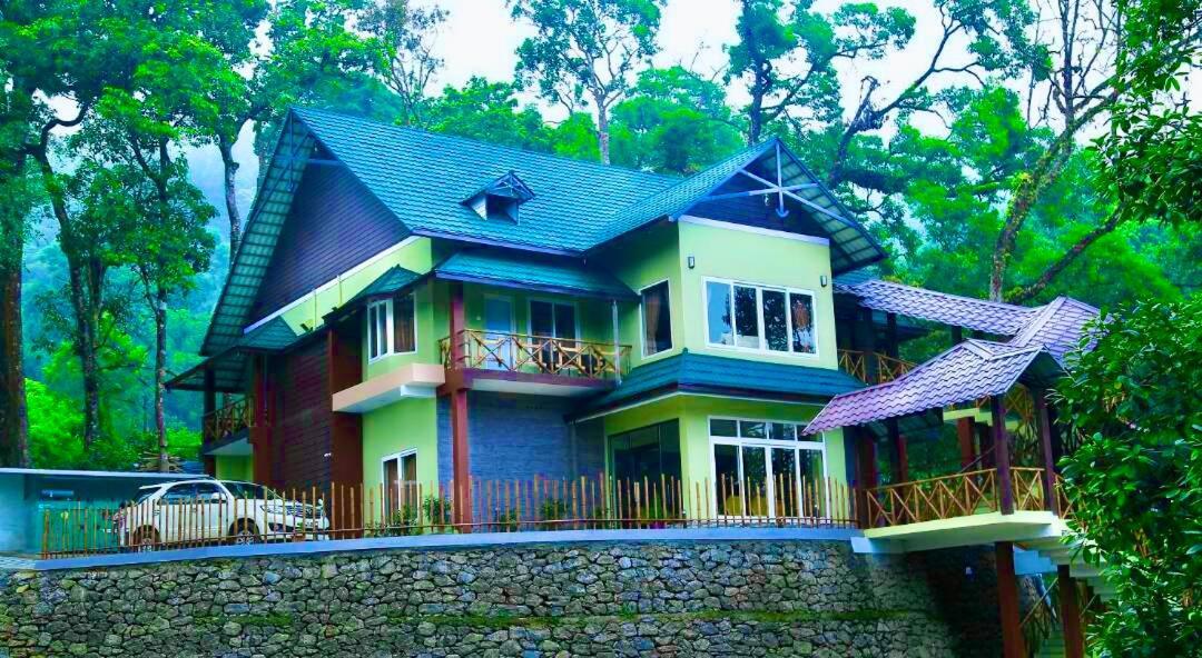 Munnar Tea Estate Cottage And Resort - Away From City Hustle Екстериор снимка